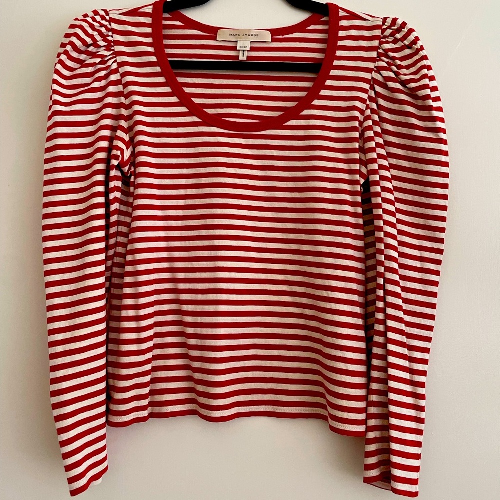 Marc Jacob’s top in excellent condition size XS